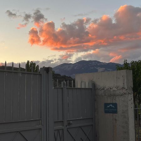 Stellas Guesthouse Near Arachova Stírion المظهر الخارجي الصورة